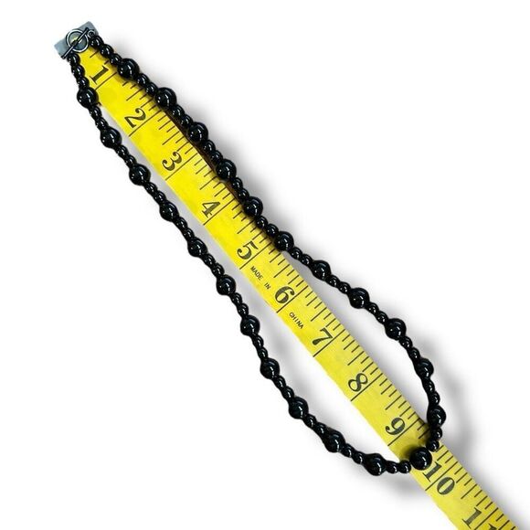 18-Inch Vintage Black Glass Bead Necklace with Toggle Clasp - Picture 7 of 8